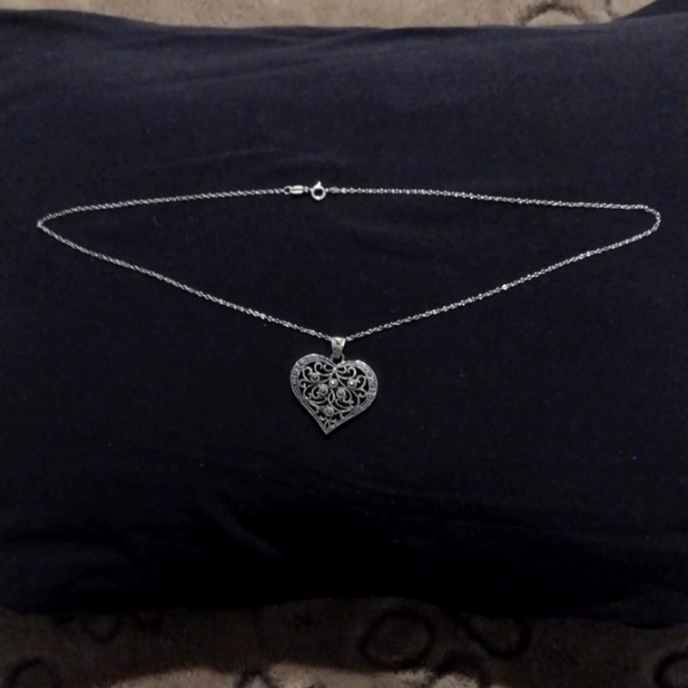 Vintage Heart Necklace 18" 925 Silver like New